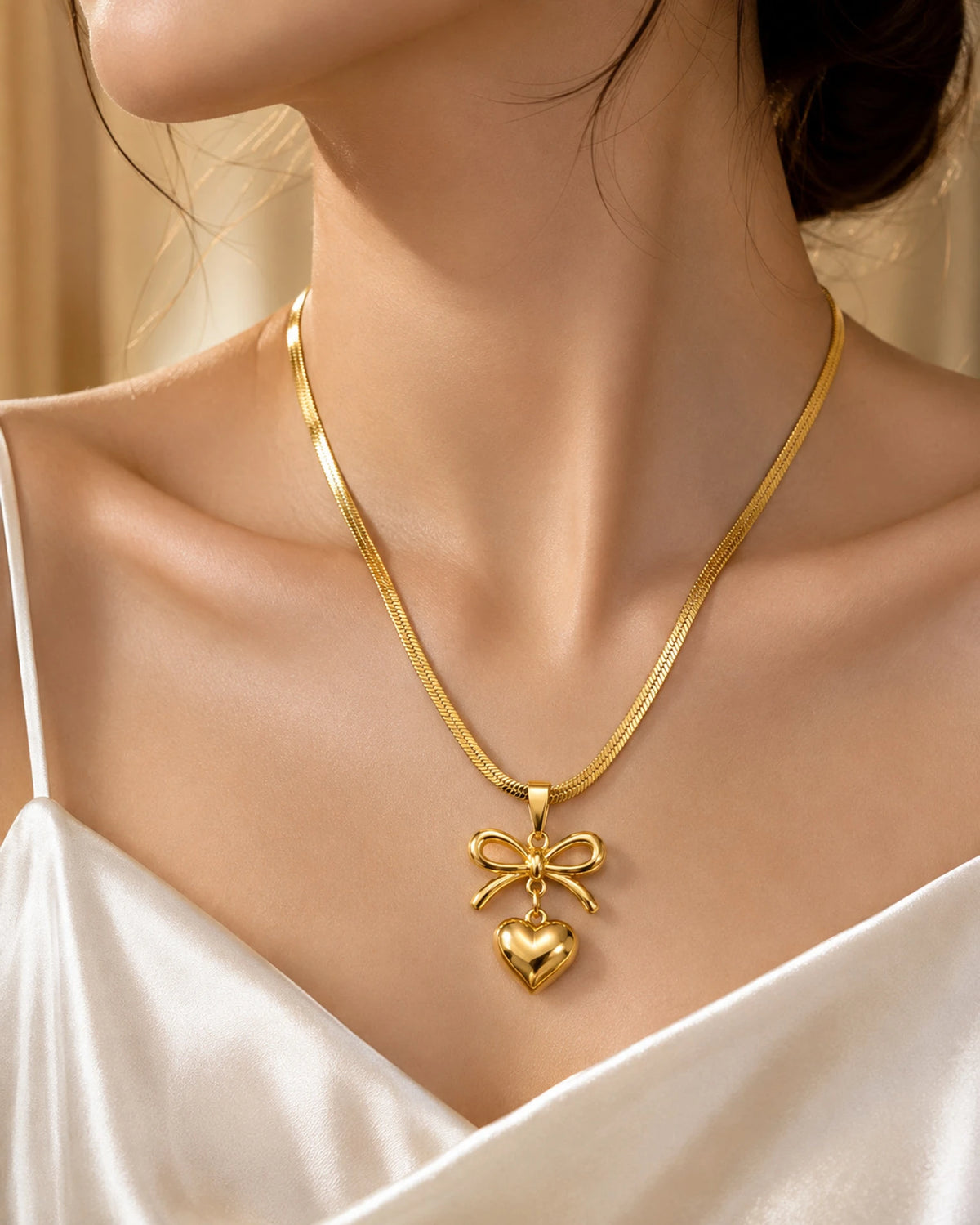Elegant Bow Heart Pendant Necklace Gold-plated Plated Stainless Steel Necklace