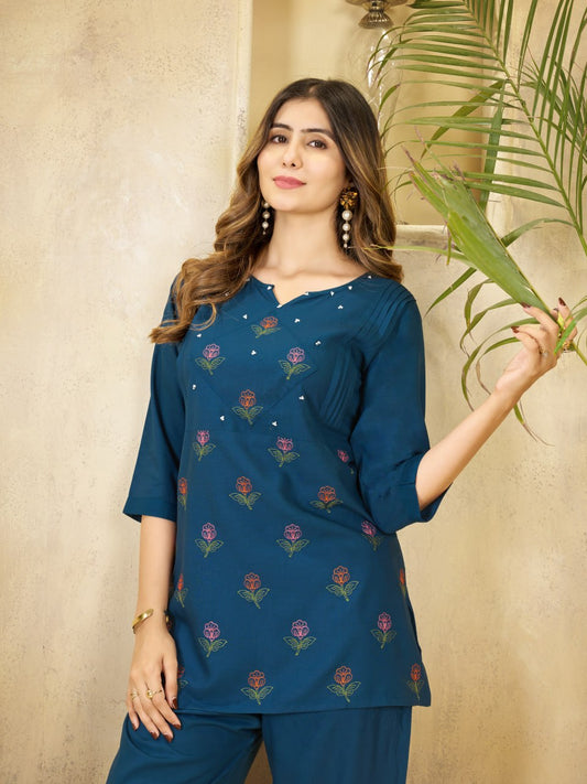 Aavya Embroidered Co-Ord Set
