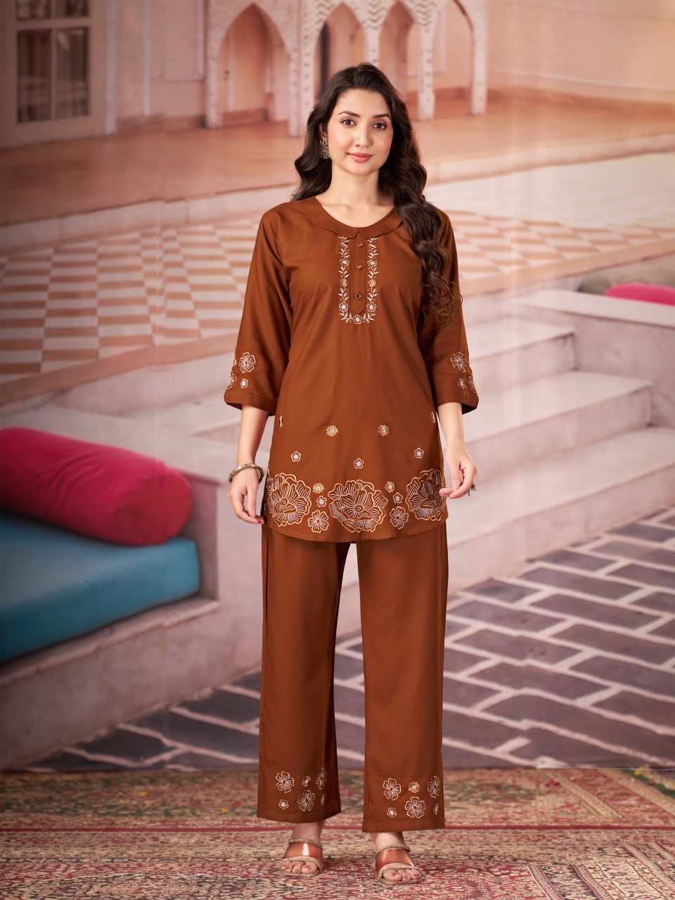 Aarohi Women's Floral Embroidered Co-Ord Set