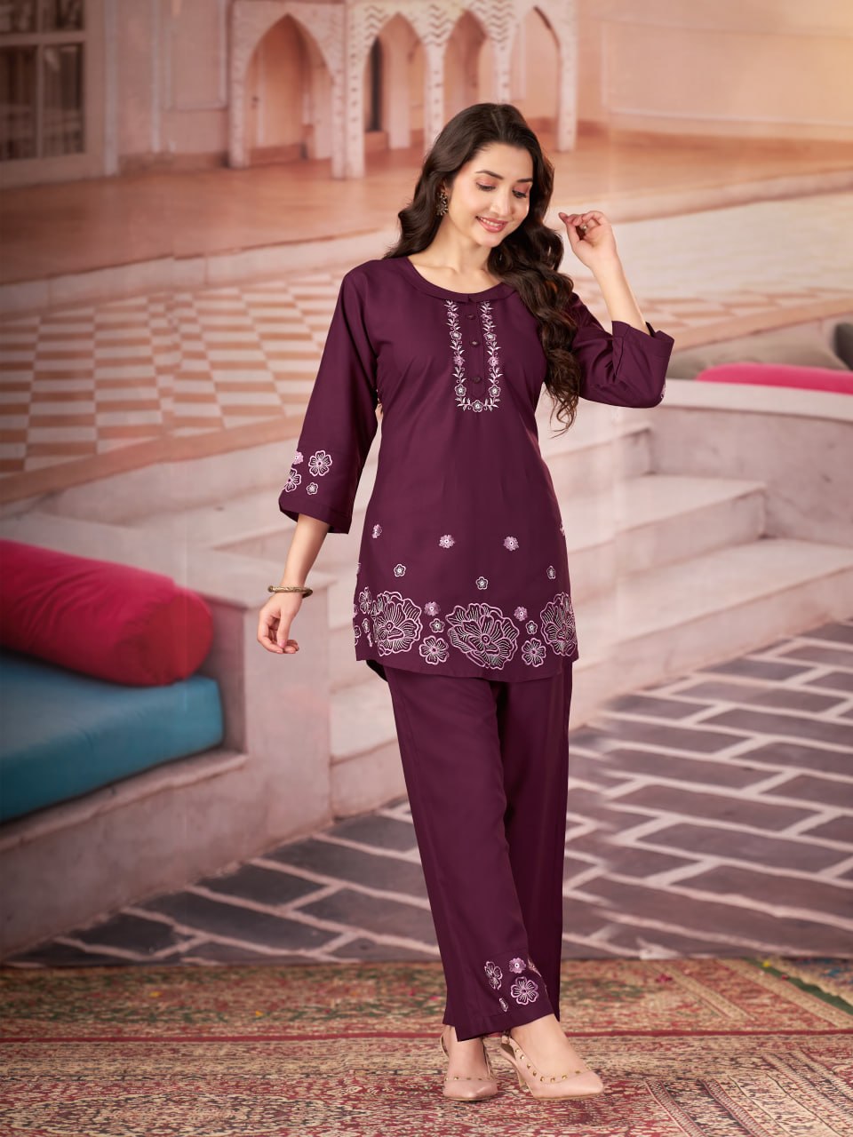 Aarohi Women's Floral Embroidered Co-Ord Set