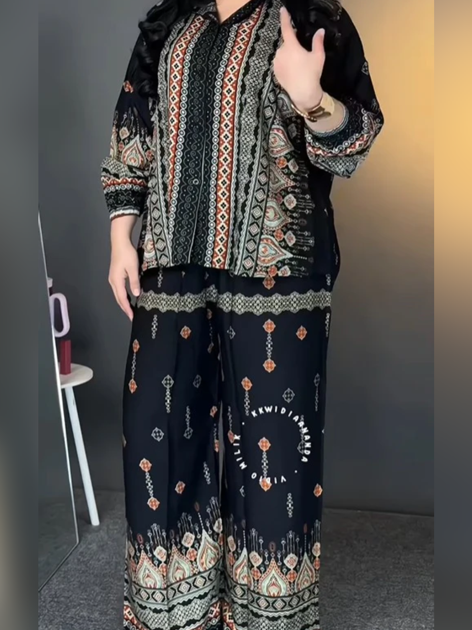 Chic Daily-Wear Graphic Co-ord Set