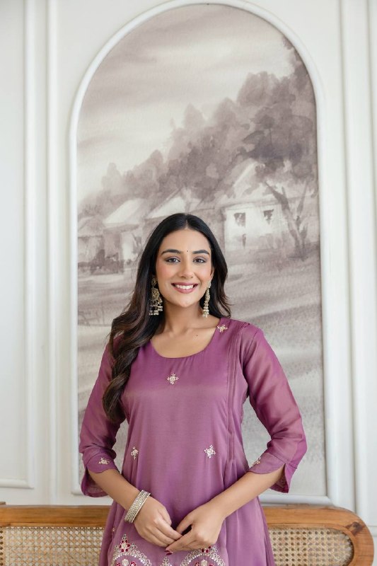 Designer Fancy Onion Color Kurti and Pant Set
