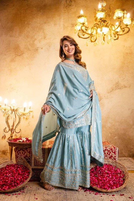 Aafreen Embroidered Kurta Set